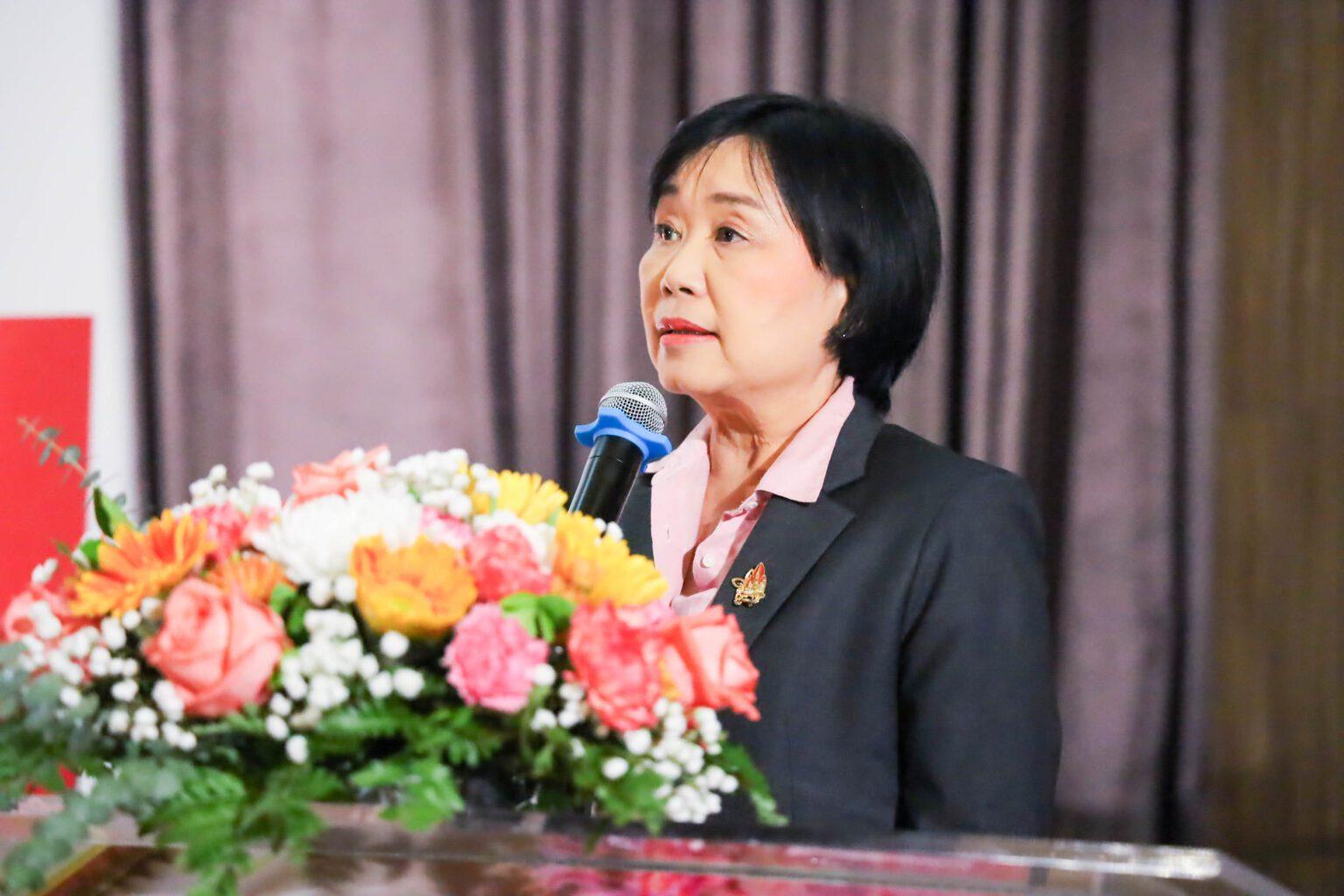 ศ.พญ.ผิวพรรณ มาลีวงษ์ รองอธิการบดีฝ่ายวิจั