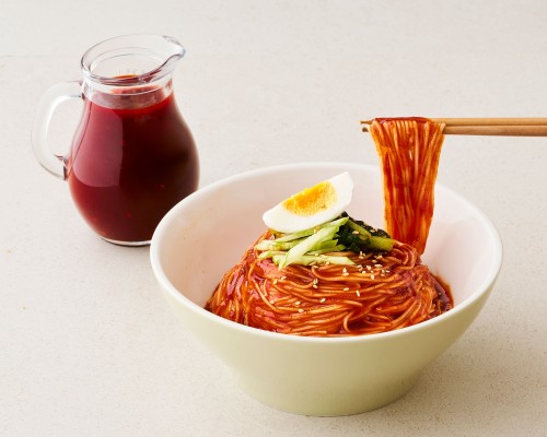 BIBIM-GUKSU1.jpg