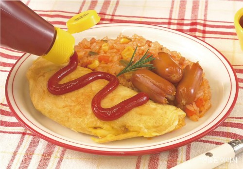 TOMATO-KETCHUP2.jpg